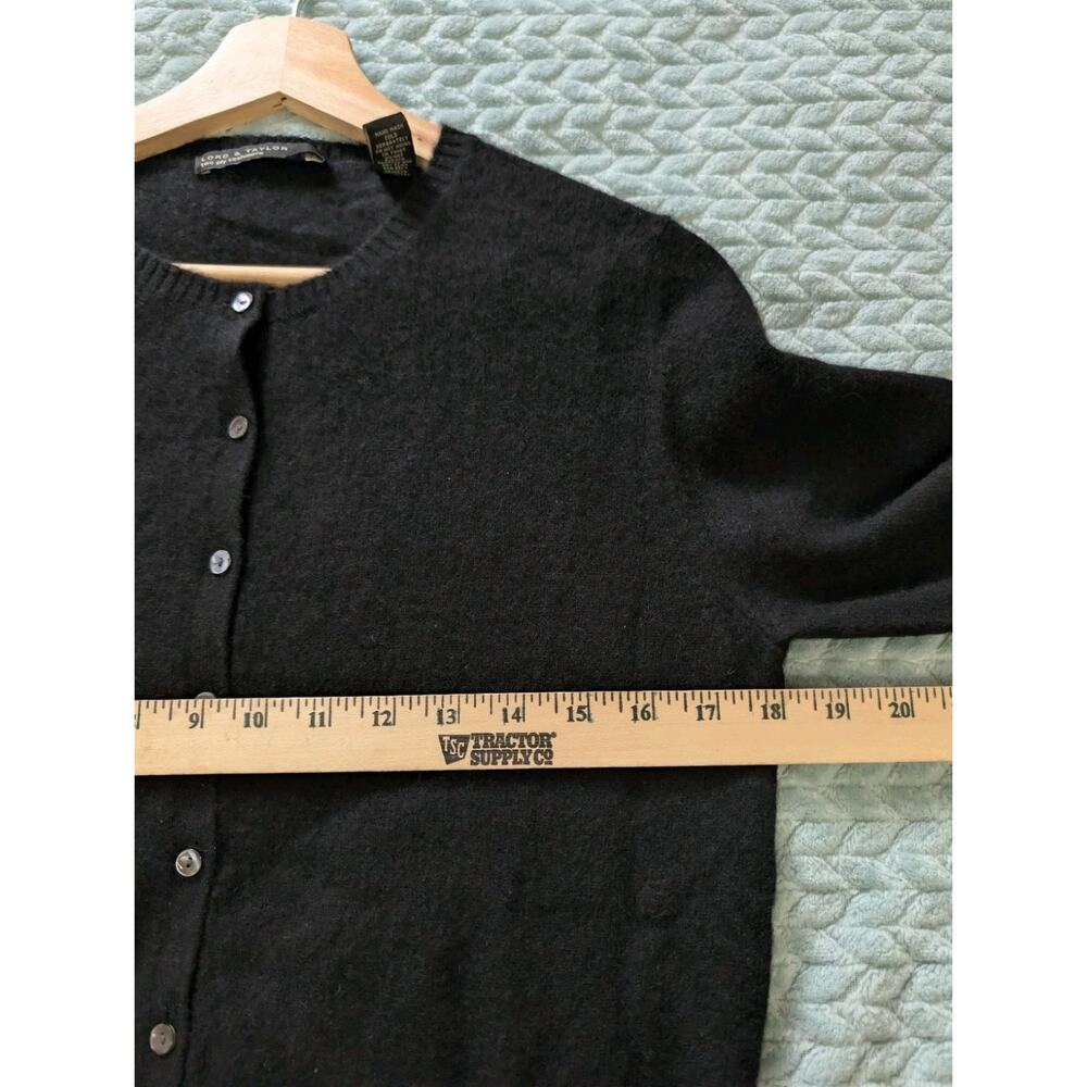 EUC Lord & Taylor 100% Two Ply Cashmere Button Up Cardigan Sweater M Black - Picture 7 of 10